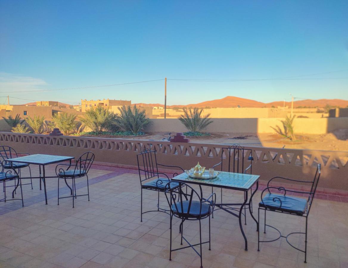 Riad Hassi Labied メルズーガ エクステリア 写真