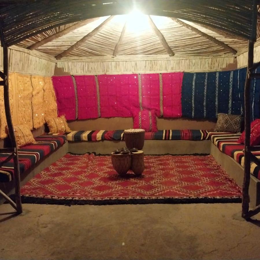 Riad Hassi Labied メルズーガ エクステリア 写真