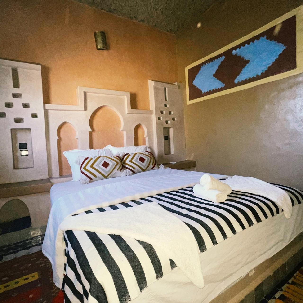 Riad Hassi Labied メルズーガ エクステリア 写真