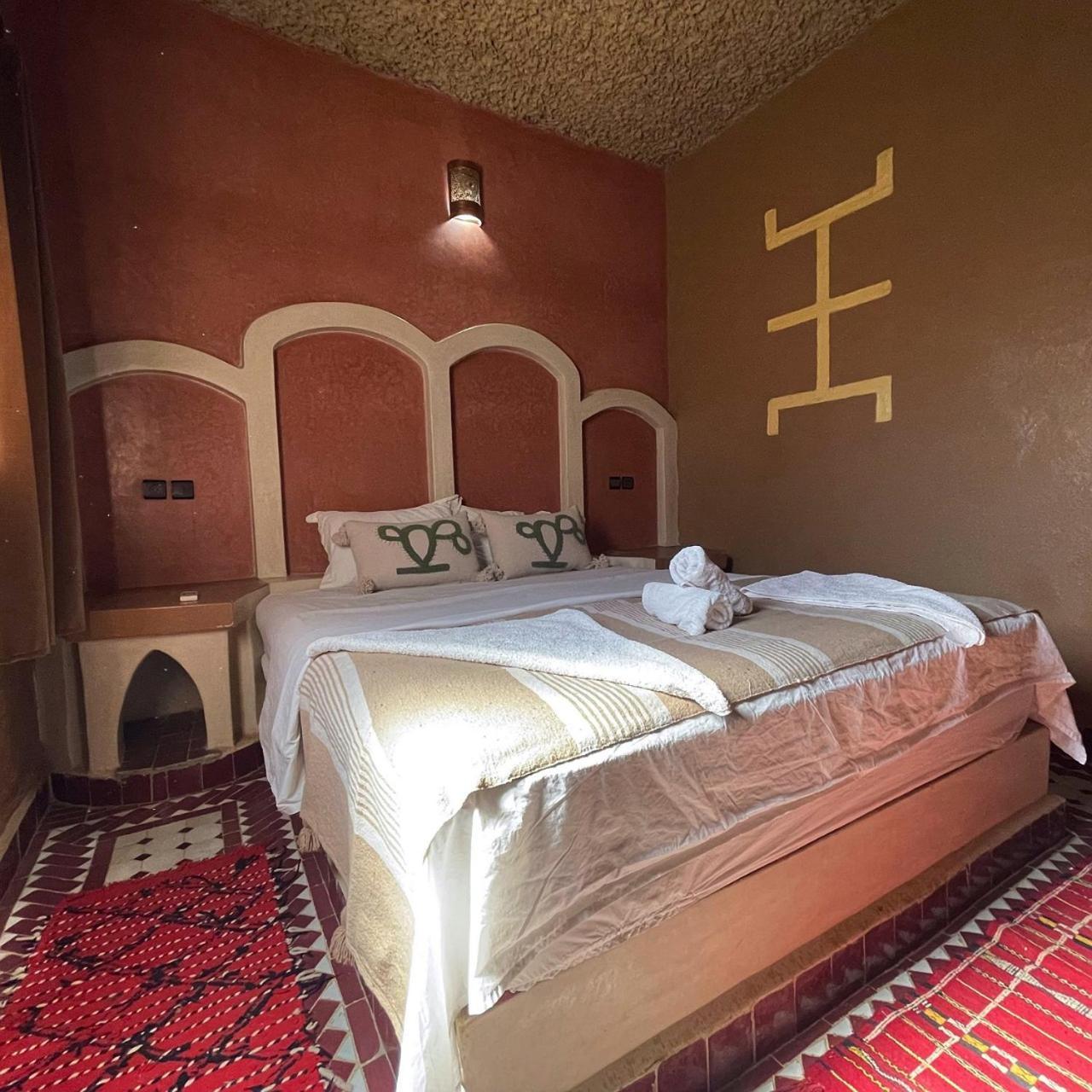 Riad Hassi Labied メルズーガ エクステリア 写真
