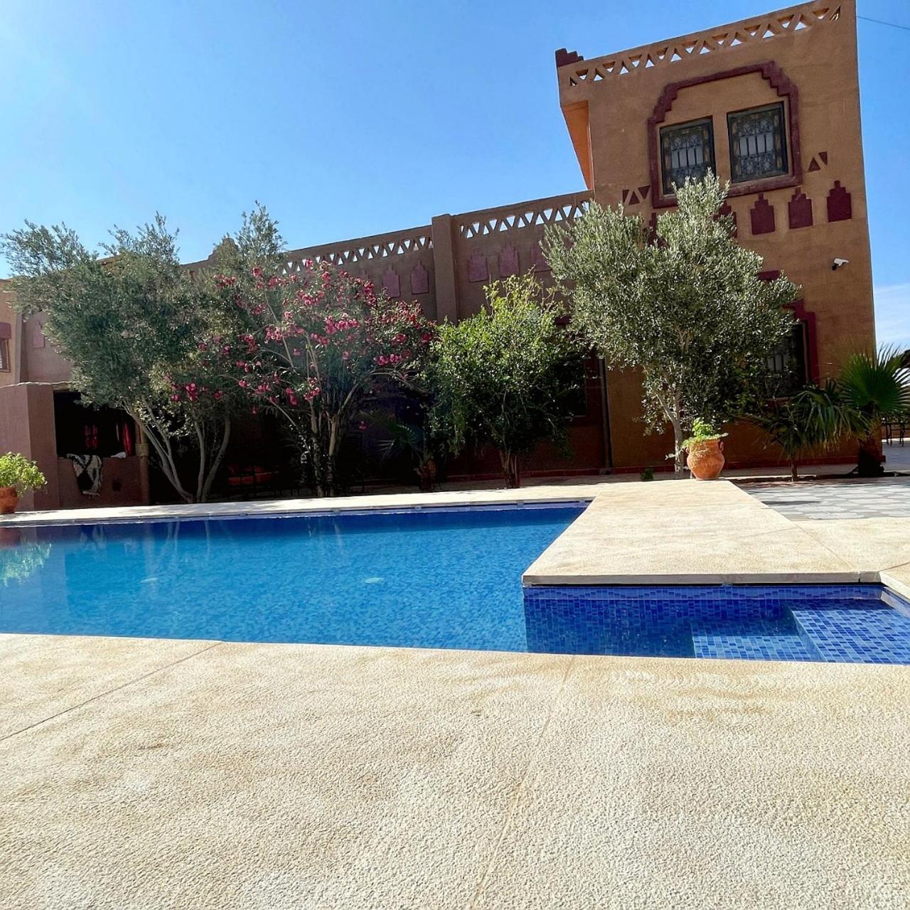 Riad Hassi Labied メルズーガ エクステリア 写真